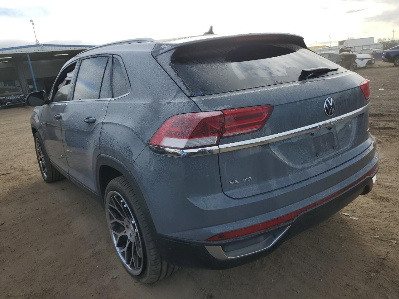 2022 VOLKSWAGEN ATLAS CROSS SPORT SE VIN:1V2KE2CA1NC211674