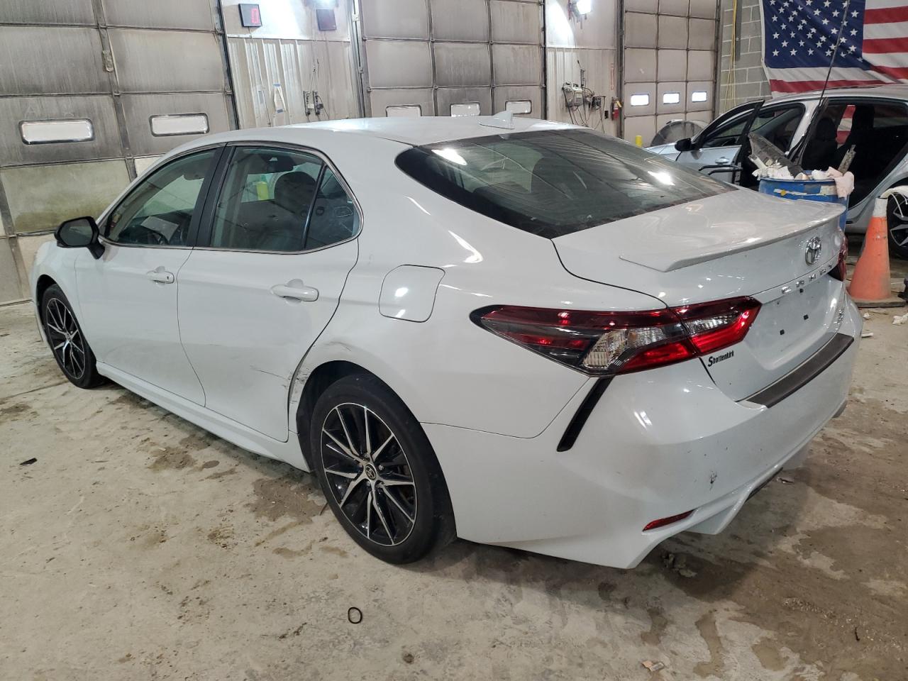 2022 TOYOTA CAMRY SE VIN:4T1G11BK1NU049266