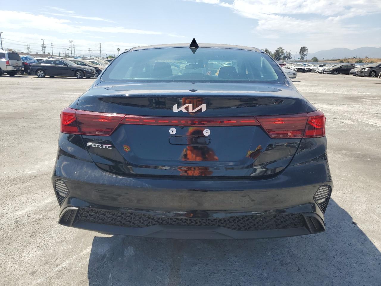 2024 KIA FORTE LX VIN:3KPF24AD8RE754099