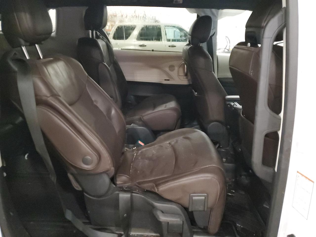 2023 TOYOTA SIENNA LIMITED VIN:5TDESKFC4PS082853