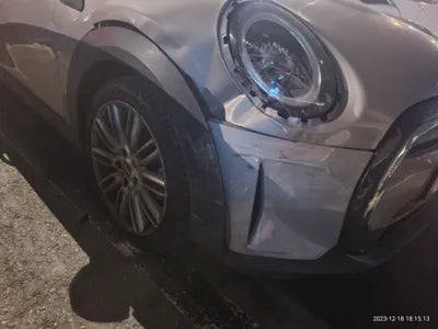 2022 MINI Cooper VIN:
