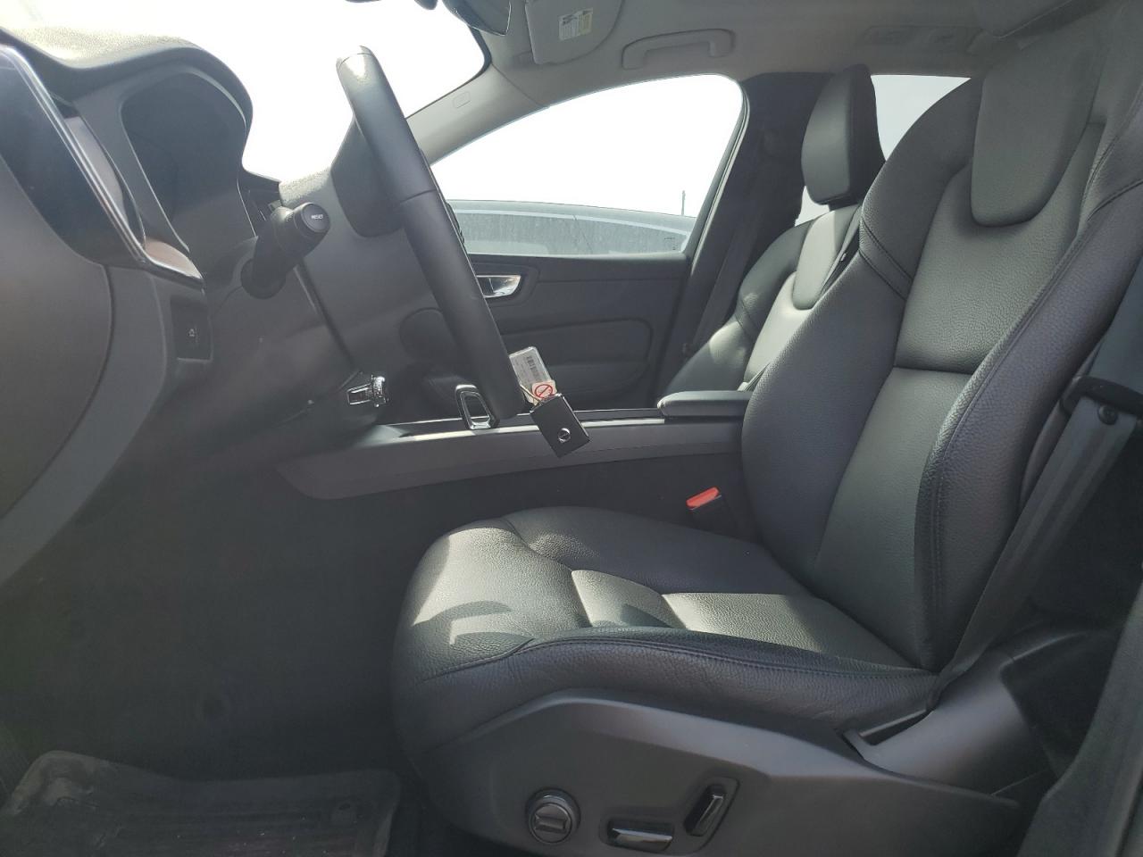 2024 VOLVO XC60 PLUS VIN:YV4L12RL3R1738723