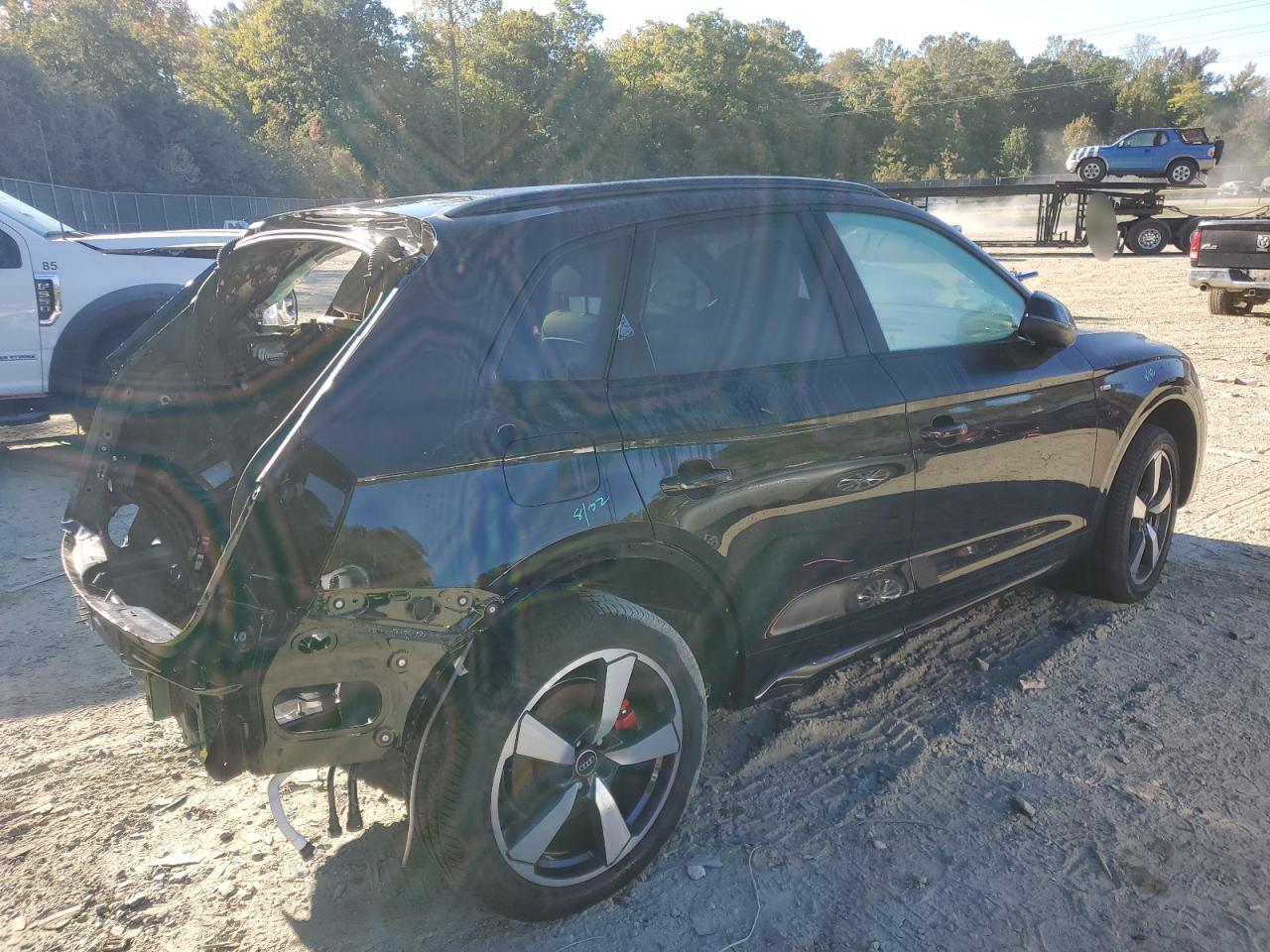 2024 AUDI Q5 PREMIUM PLUS 45 VIN:WA1EAAFY8R2033880