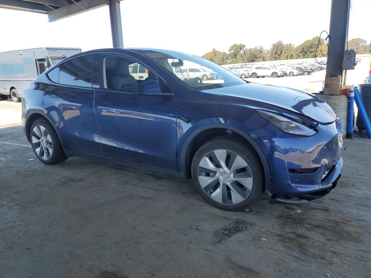 2023 TESLA MODEL Y  VIN:7SAYGDEDXPF979185