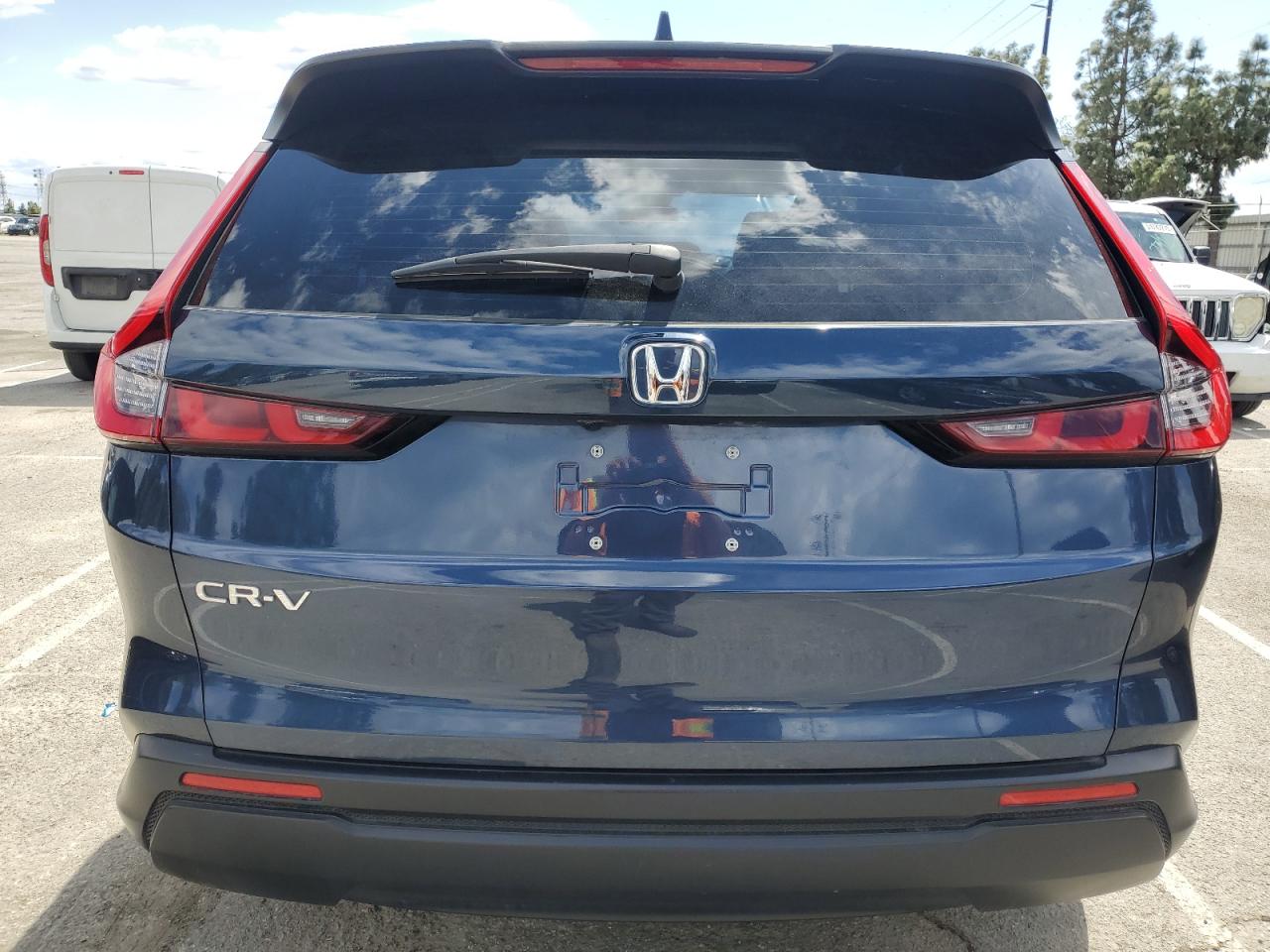 2023 HONDA CR-V LX VIN:2HKRS3H28PH306367