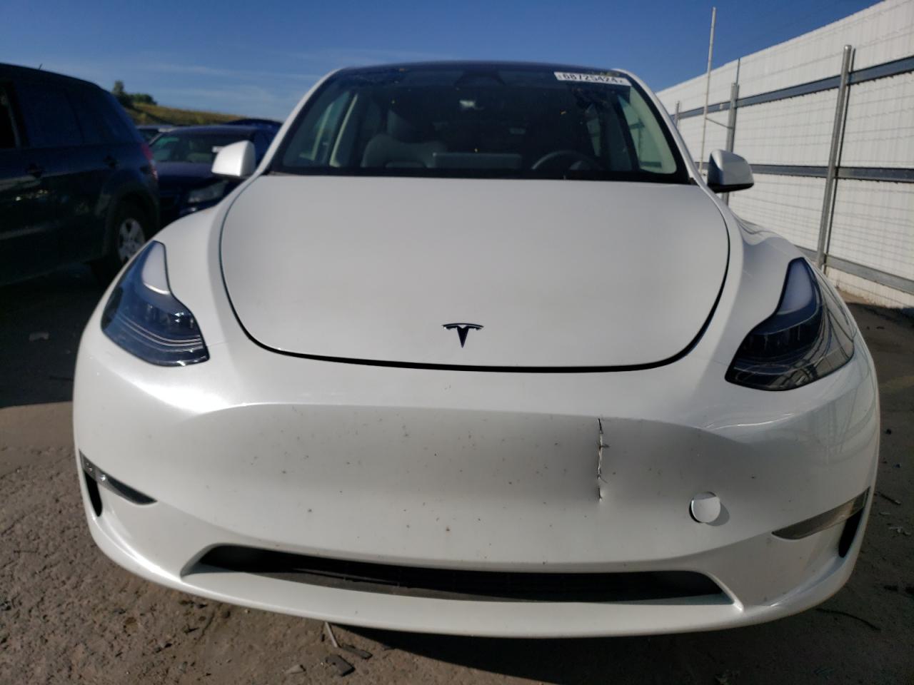 2024 TESLA MODEL Y  VIN:7SAYGAEE5RF010615