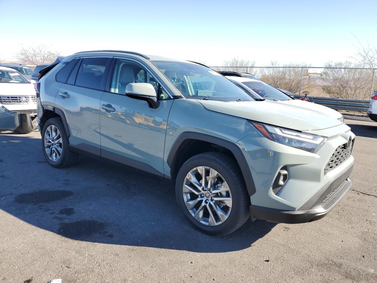 2022 TOYOTA RAV4 XLE PREMIUM VIN:2T3A1RFV3NW269962
