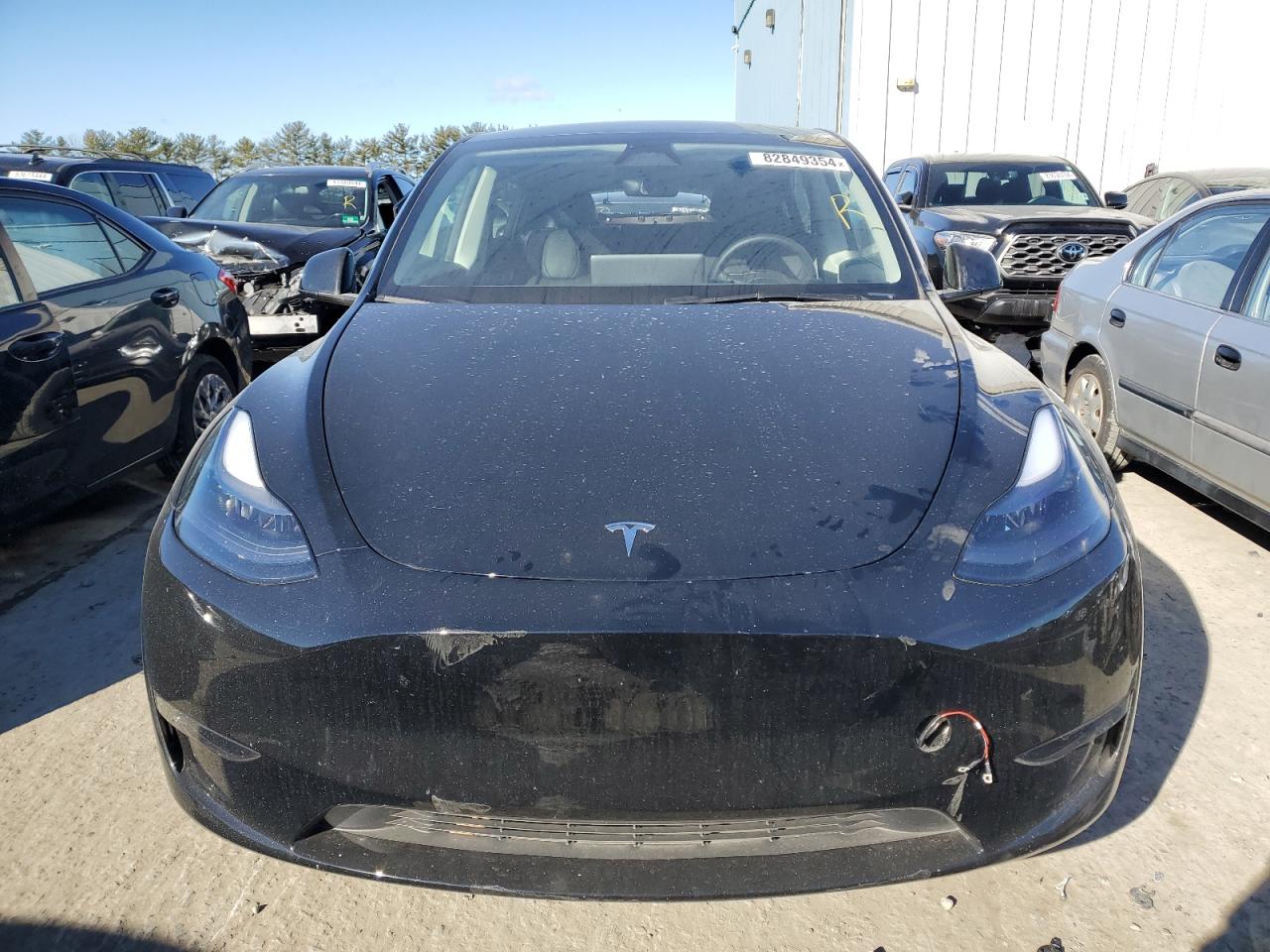 2024 TESLA MODEL Y  VIN:7SAYGAEE3RF004232