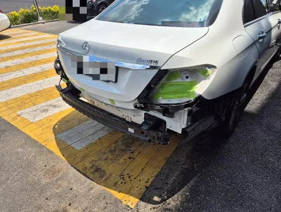 2018 Mercedes-Benz E 300 VIN: