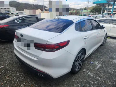 2016 Kia K5 VIN: