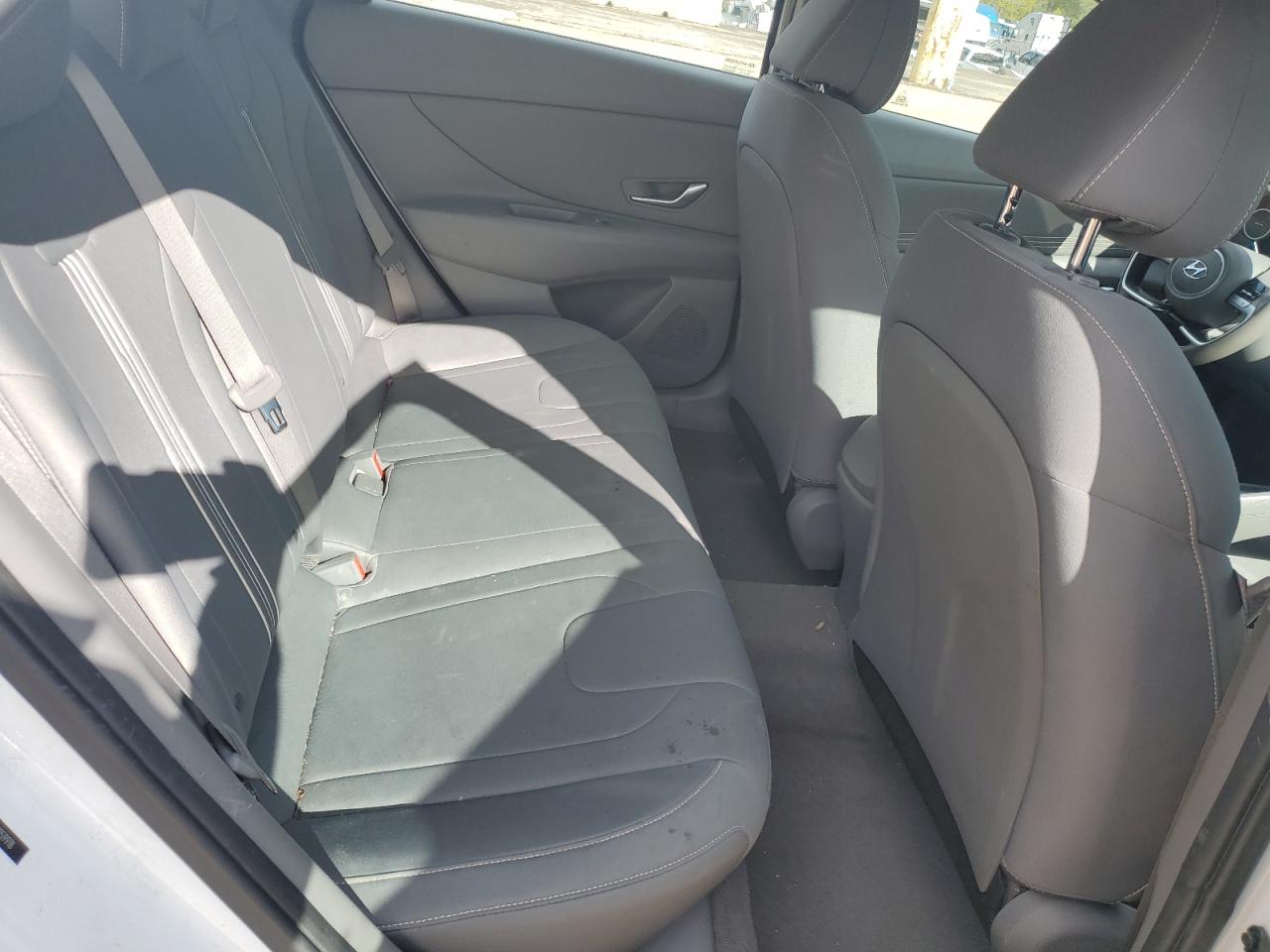 2022 HYUNDAI ELANTRA SEL VIN:5NPLS4AG1NH059918