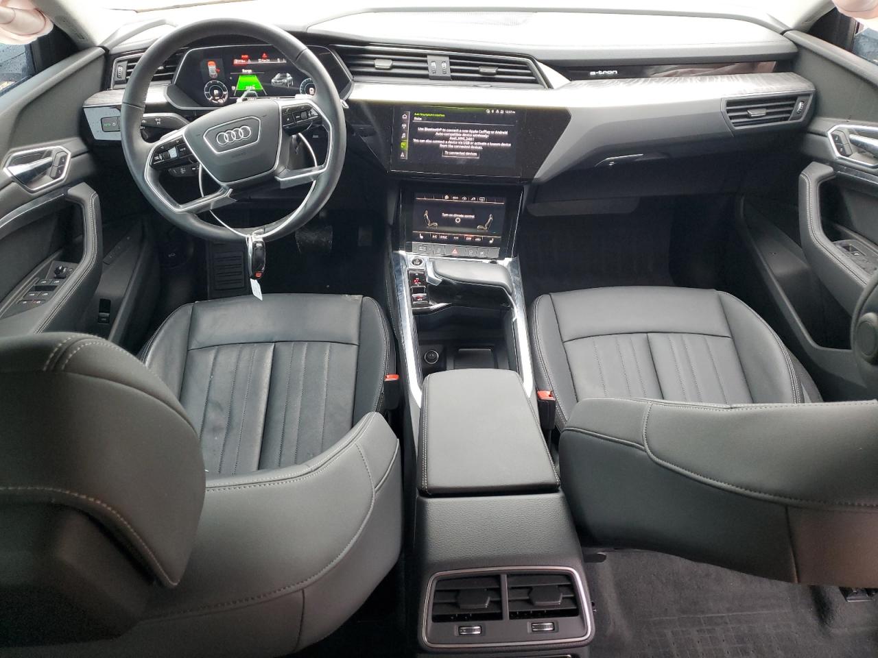 2022 AUDI E-TRON PREMIUM VIN:WA1AAAGE4NB042461