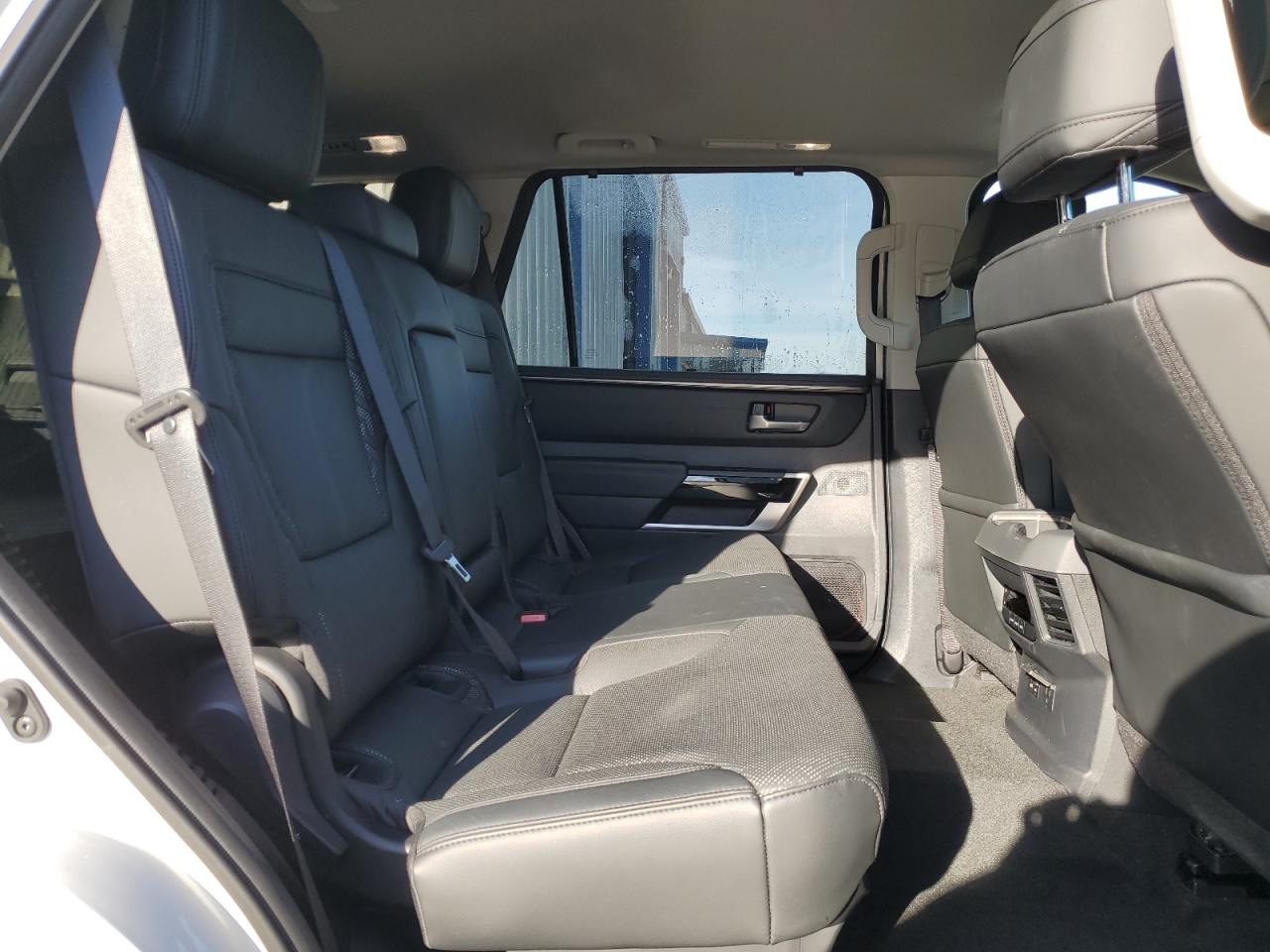 2023 TOYOTA SEQUOIA SR5 VIN:7SVAAAAA3PX002024