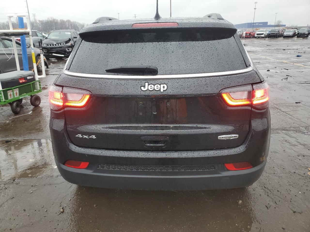 2022 JEEP COMPASS LATITUDE LUX VIN:3C4NJDFB1NT183079