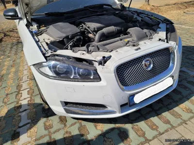2015 Jaguar XF SAJAA06J6FDU58596 VIN:SAJAA06J6FDU58596