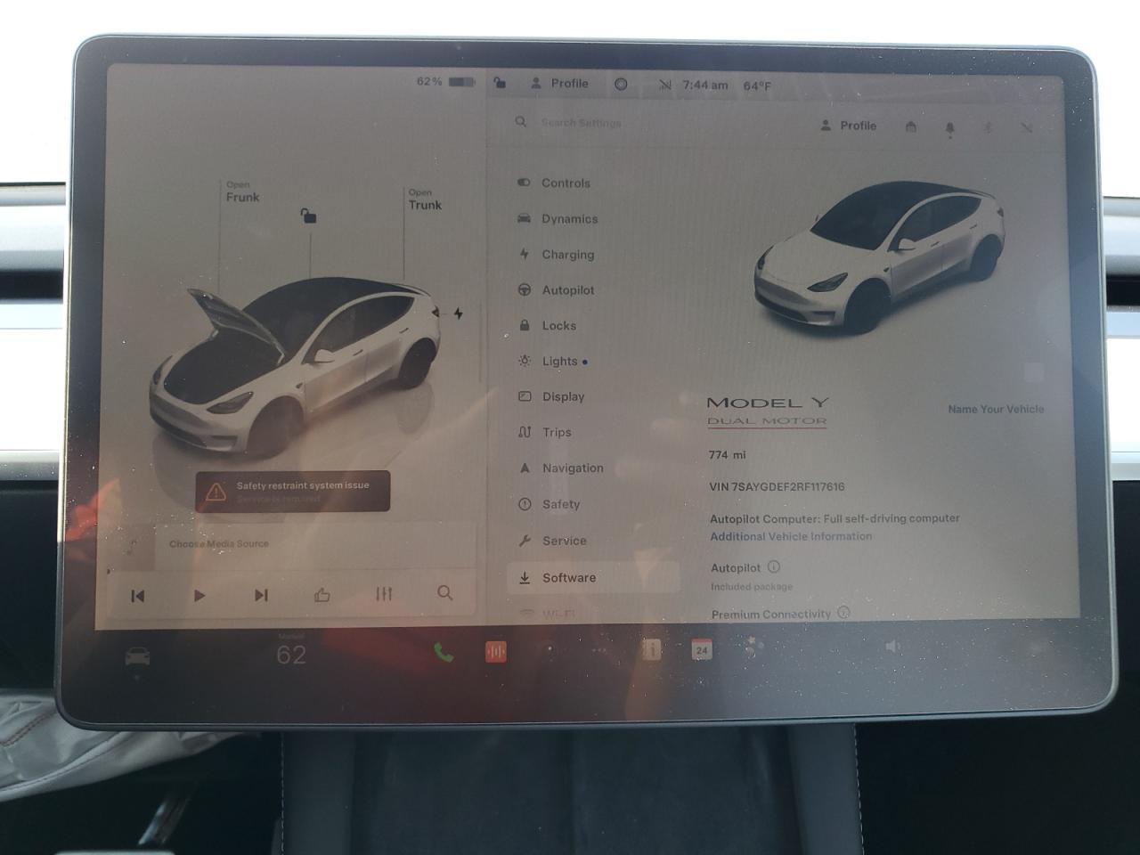 2024 TESLA MODEL Y  VIN:7SAYGDEF2RF117616