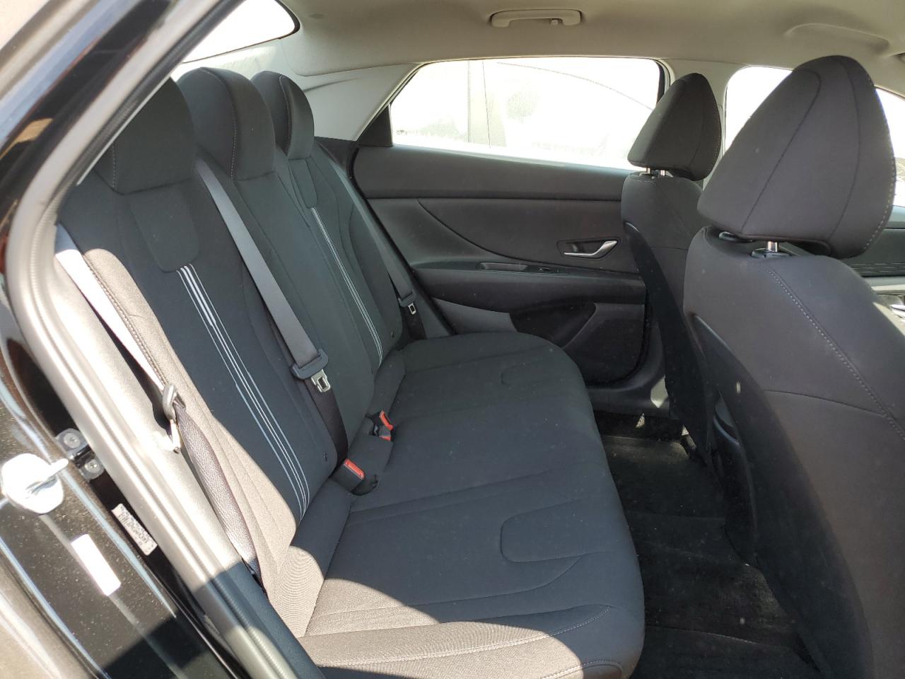 2023 HYUNDAI ELANTRA SEL VIN:KMHLM4AG3PU618075