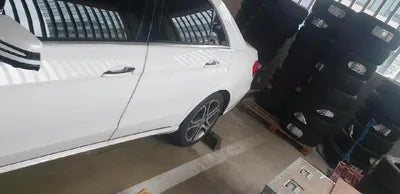 2015 Mercedes-Benz E 250 VIN: