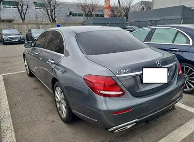 2018 Mercedes-Benz E 300 WDDZF4KB8JA426371 VIN:WDDZF4KB8JA426371