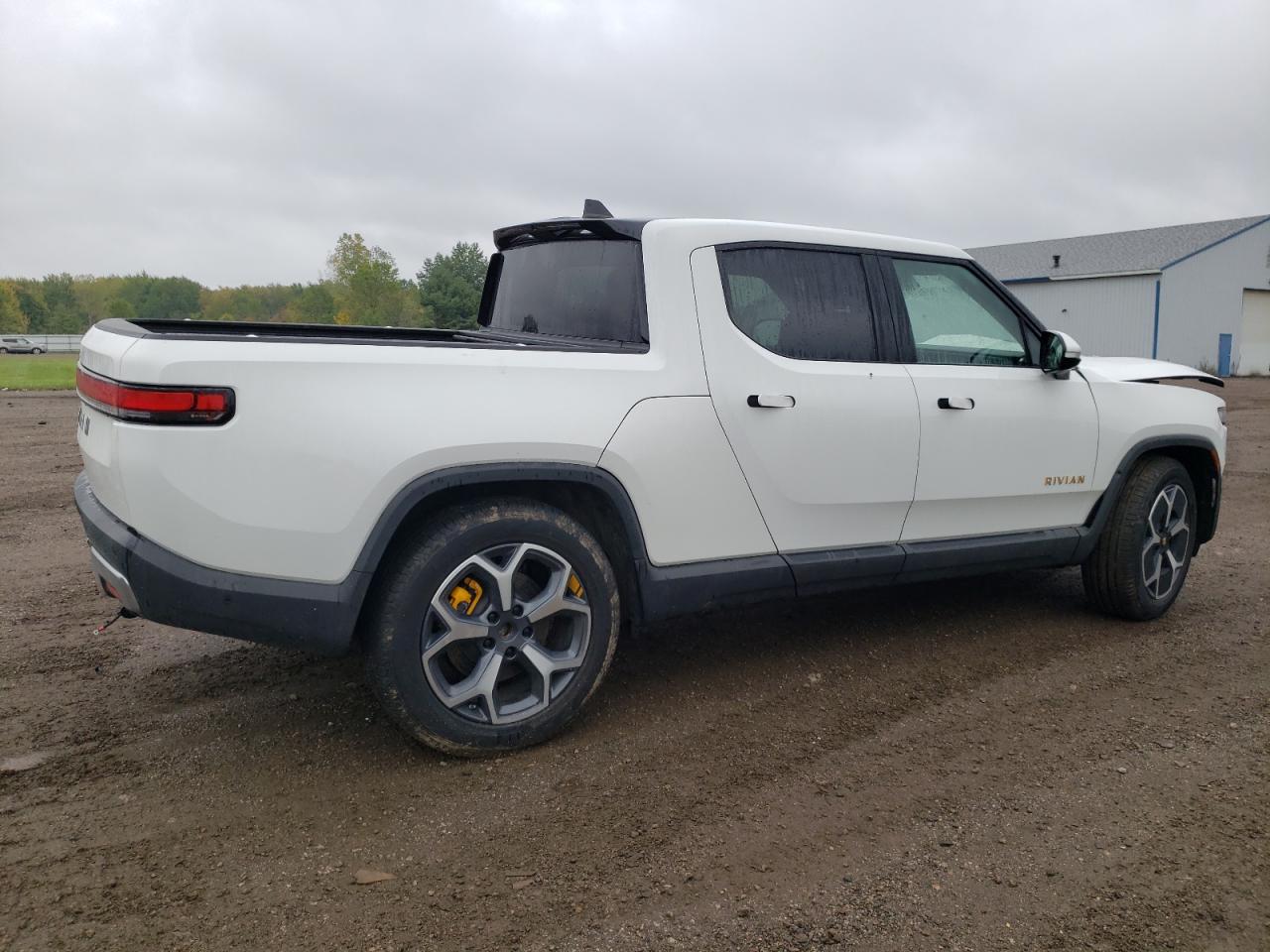 2022 RIVIAN R1T ADVENTURE VIN:7FCTGAAA8NN012505