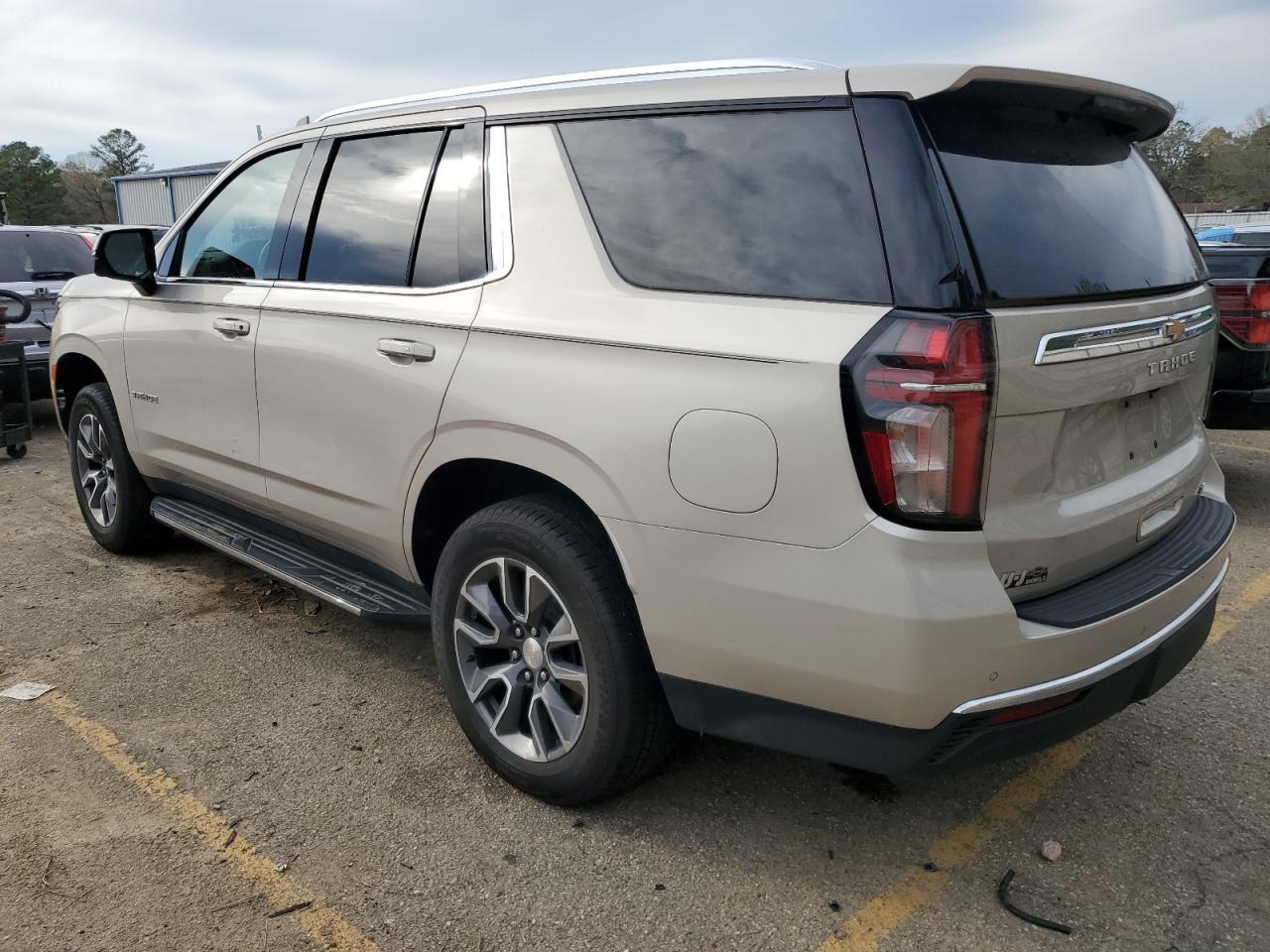 2022 CHEVROLET TAHOE C1500 LT VIN:1GNSCNKD3NR120351