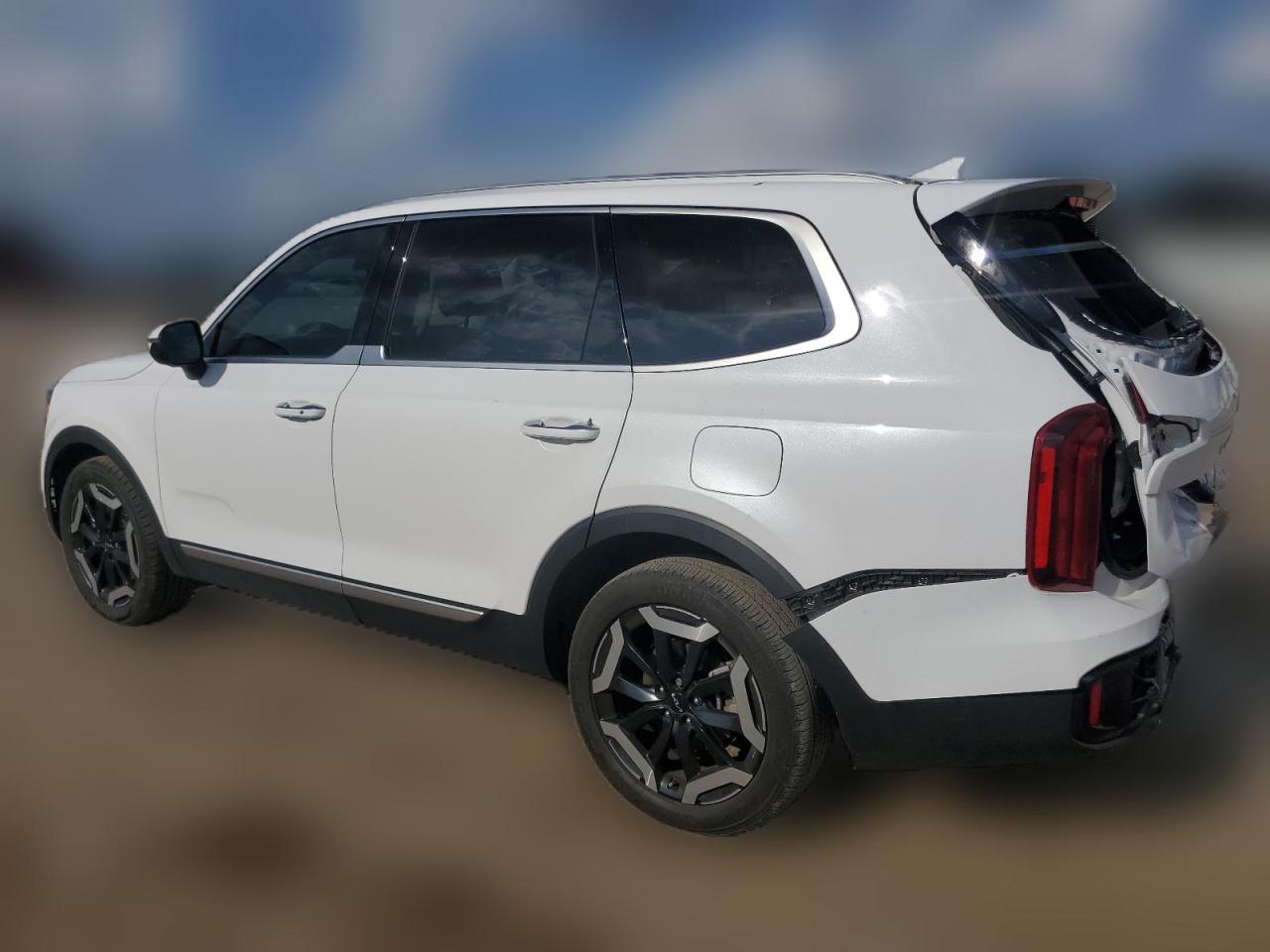 2023 KIA TELLURIDE S VIN:5XYP6DGC2PG344941