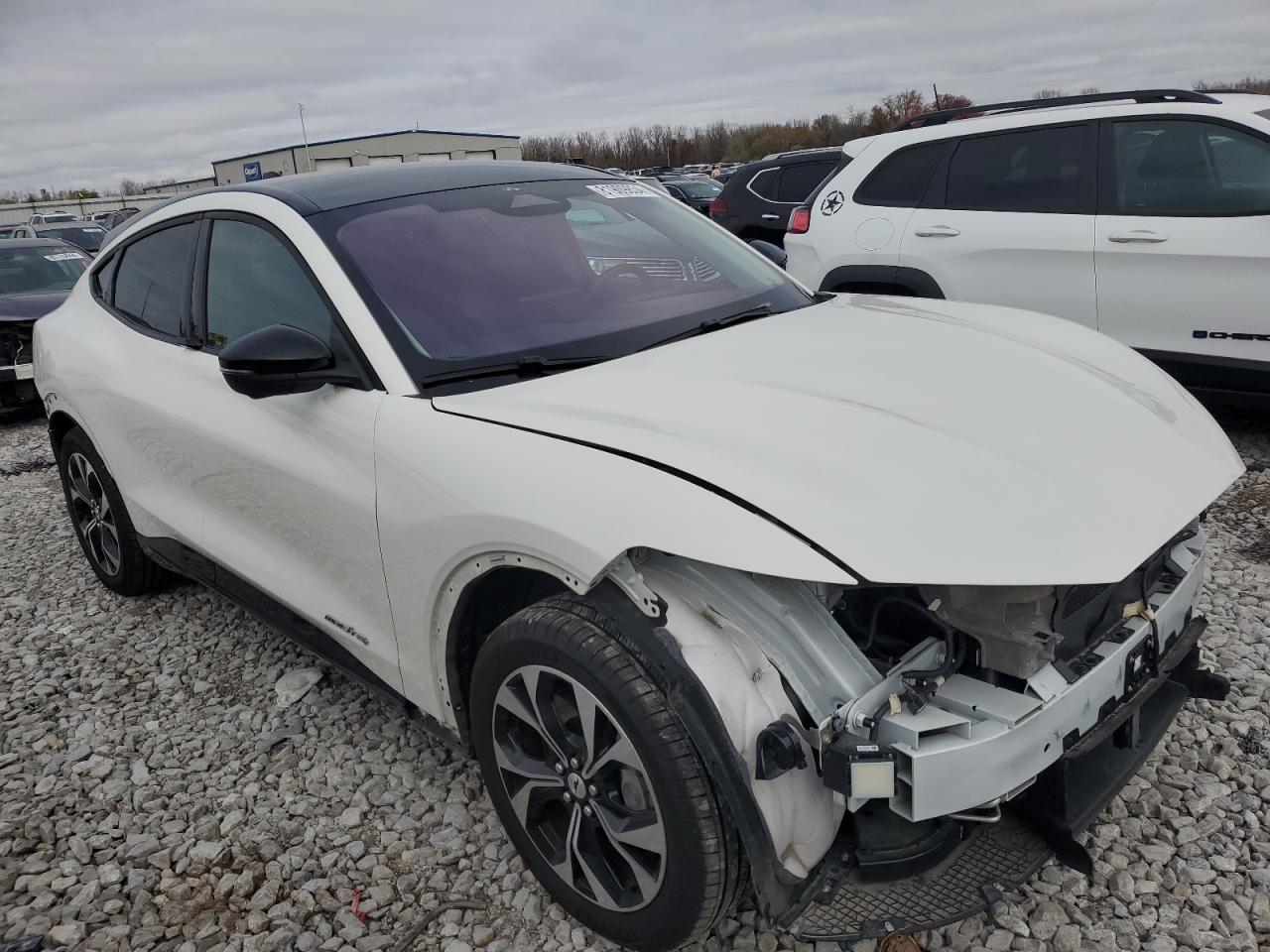 2023 FORD MUSTANG MACH-E PREMIUM VIN:3FMTK3SS8PMA48629