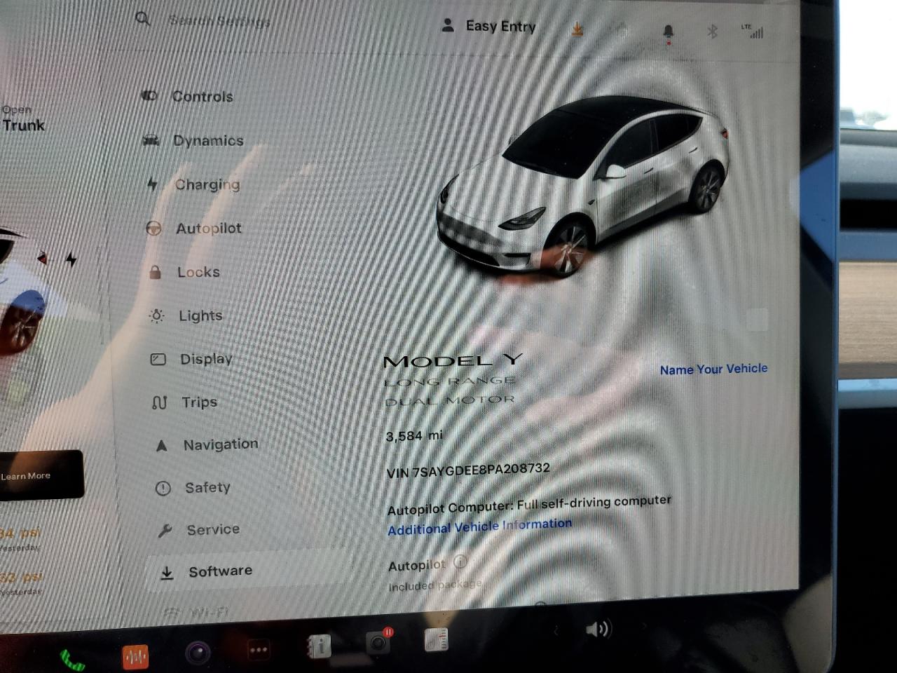 2023 TESLA MODEL Y  VIN:7SAYGDEE8PA208732