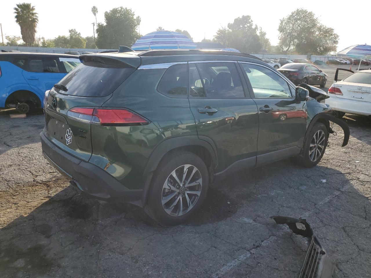 2022 TOYOTA COROLLA CROSS XLE VIN:7MUDAABG9NV029764