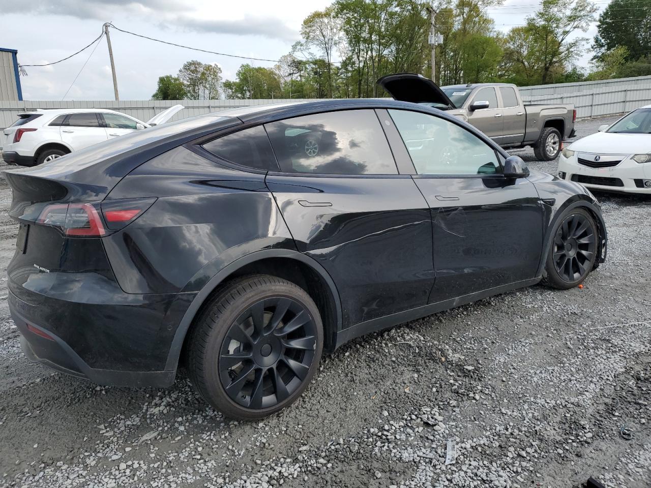 2022 TESLA MODEL Y  VIN:7SAYGAEE7NF340492