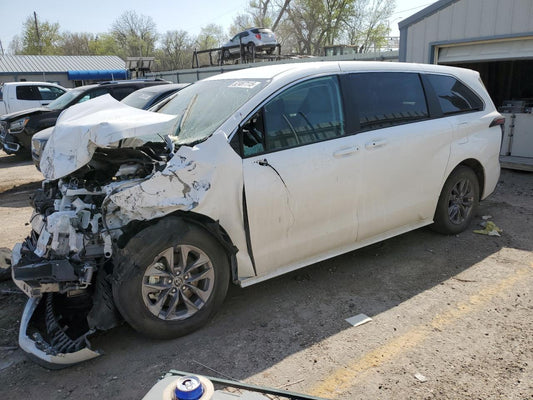 2024 TOYOTA SIENNA LE VIN:5TDKRKECXRS190669