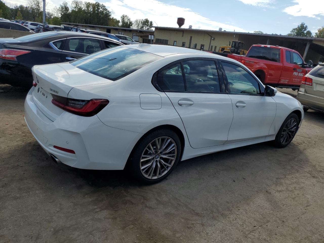 2023 BMW 330XI  VIN:3MW89FF08P8C99298