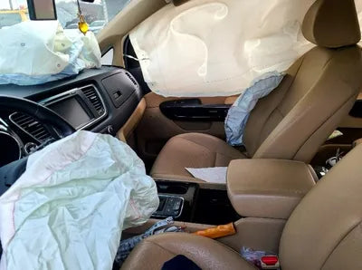 2016 Kia Carnival KNAMC81ABGS201867 VIN:KNAMC81ABGS201867