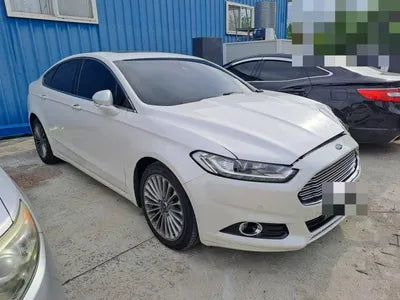 2017 Ford Mondeo VIN: