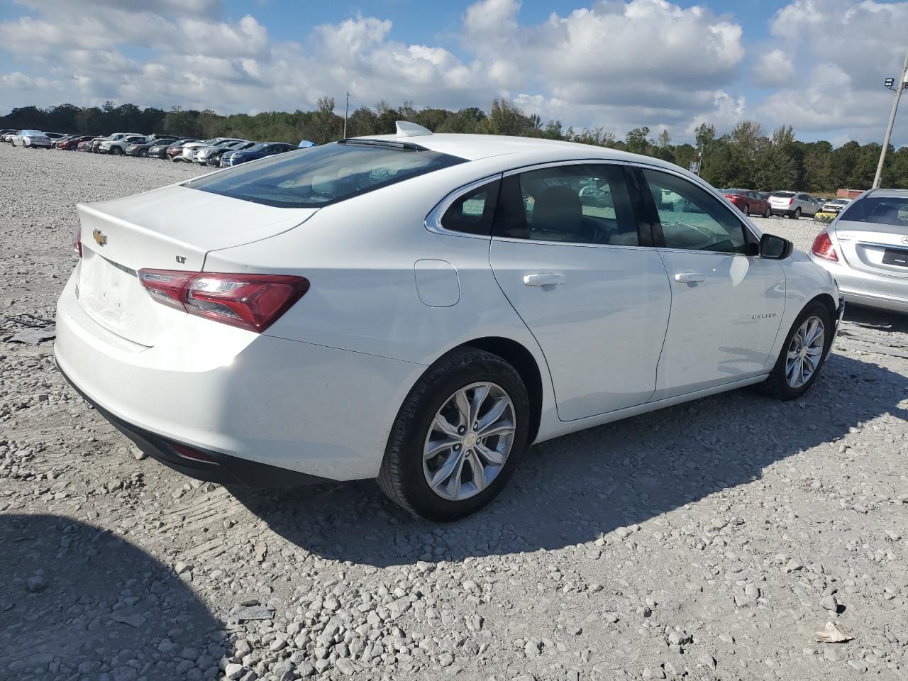 2022 CHEVROLET MALIBU LT VIN:1G1ZD5ST8NF110789