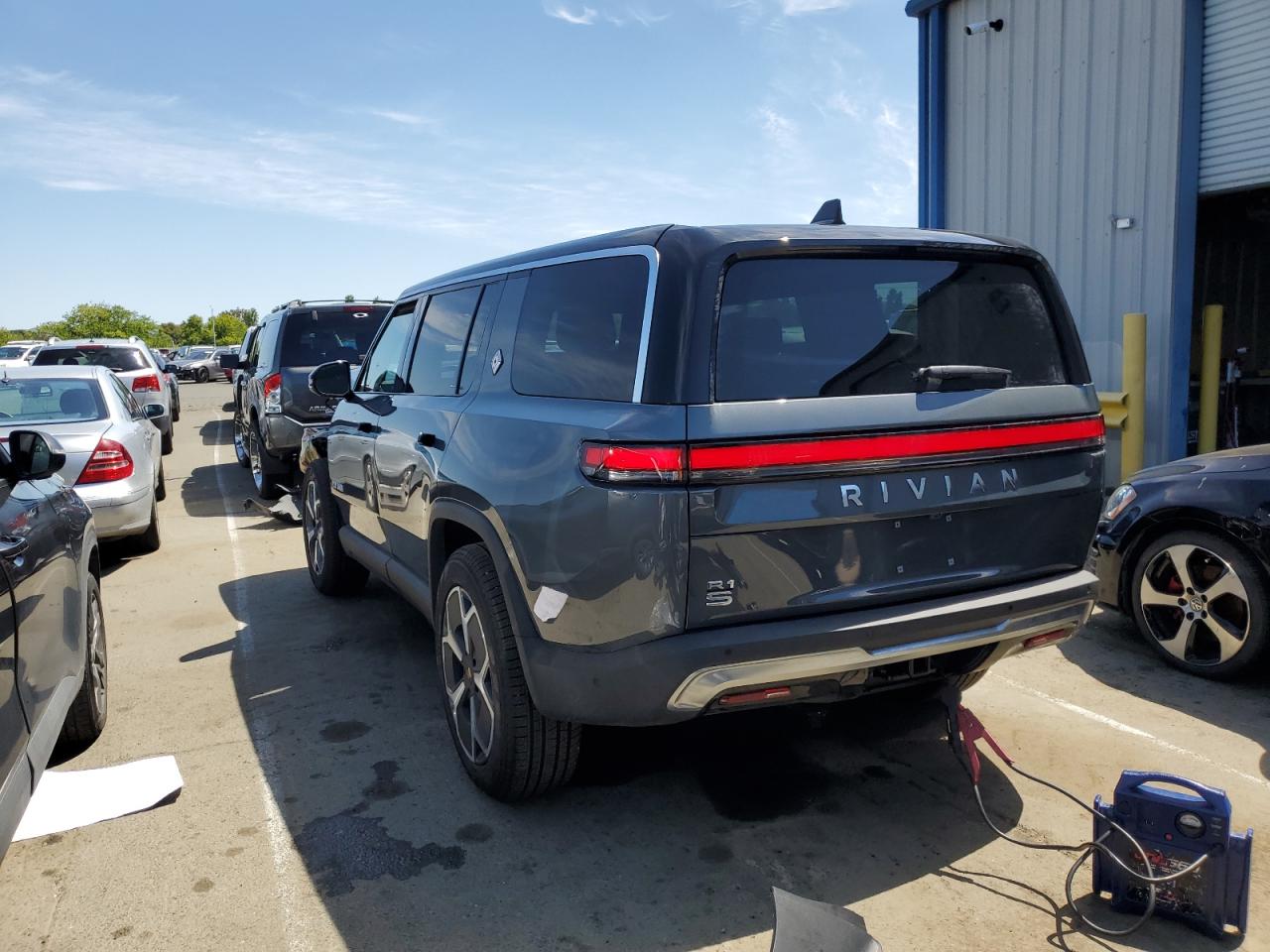 2024 RIVIAN R1S ADVENTURE VIN:7PDSGCBA9RN030408