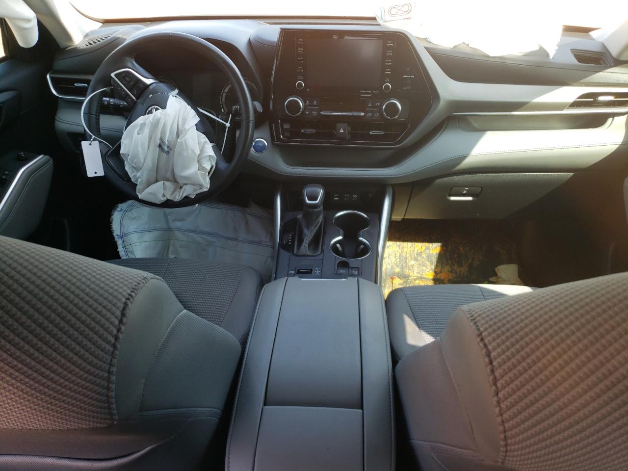 2022 TOYOTA HIGHLANDER HYBRID LE VIN:5TDZARAH0NS512732