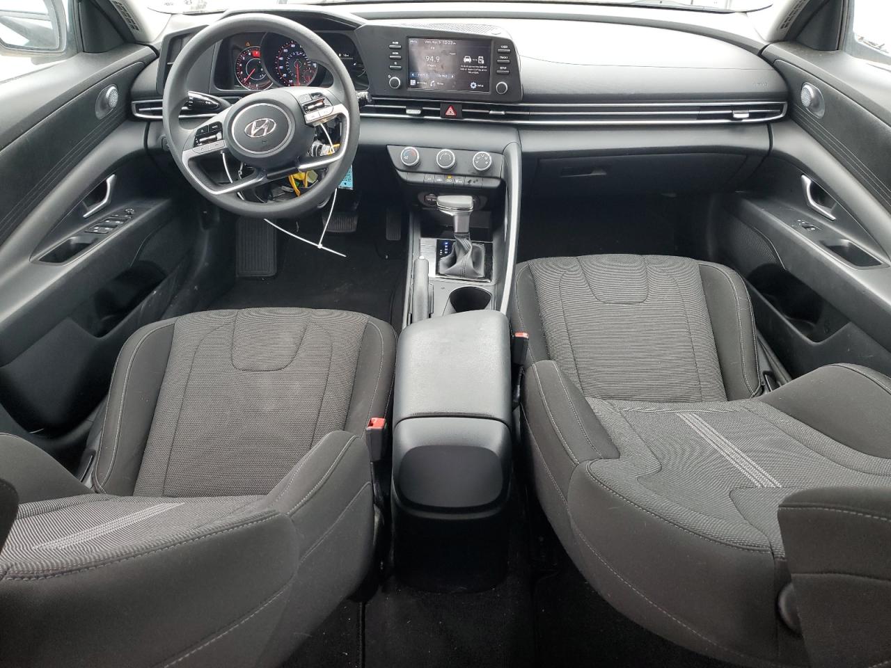 2022 HYUNDAI ELANTRA SE VIN:5NPLL4AG8NH056303