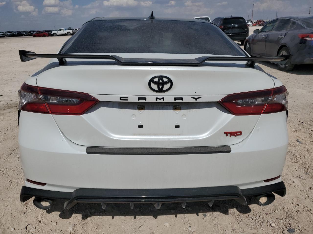 2022 TOYOTA CAMRY TRD VIN:4T1KZ1AKXNU071643