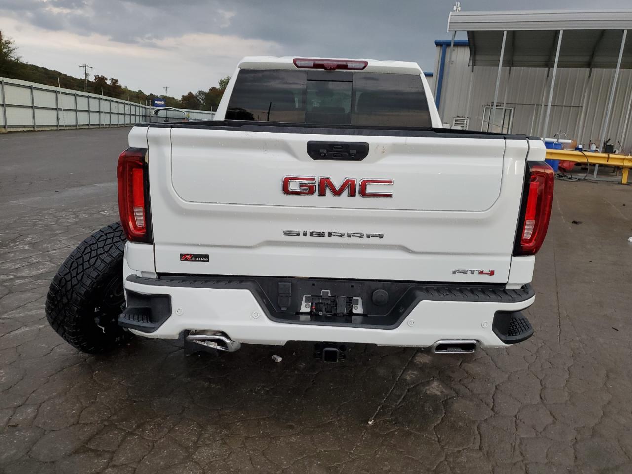 2023 GMC SIERRA K1500 AT4 VIN:1GTUUEEL2PZ315667
