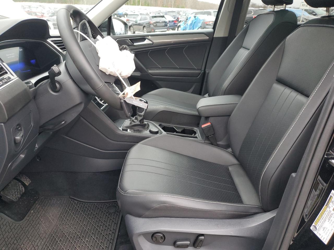 2024 VOLKSWAGEN TIGUAN SE VIN:3VVMB7AX2RM074869
