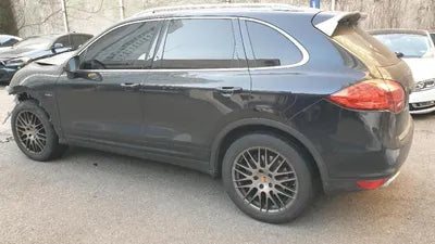 2014 Porsche Cayenne VIN: