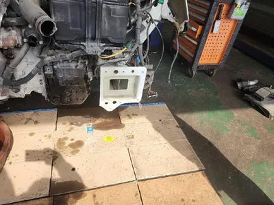 2017 Kia Carnival VIN: