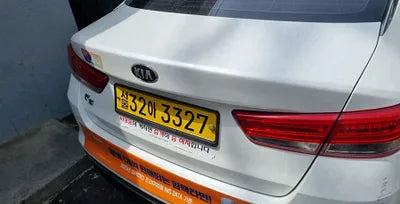 2016 Kia K5 KNAGU416BGA017785 VIN:KNAGU416BGA017785