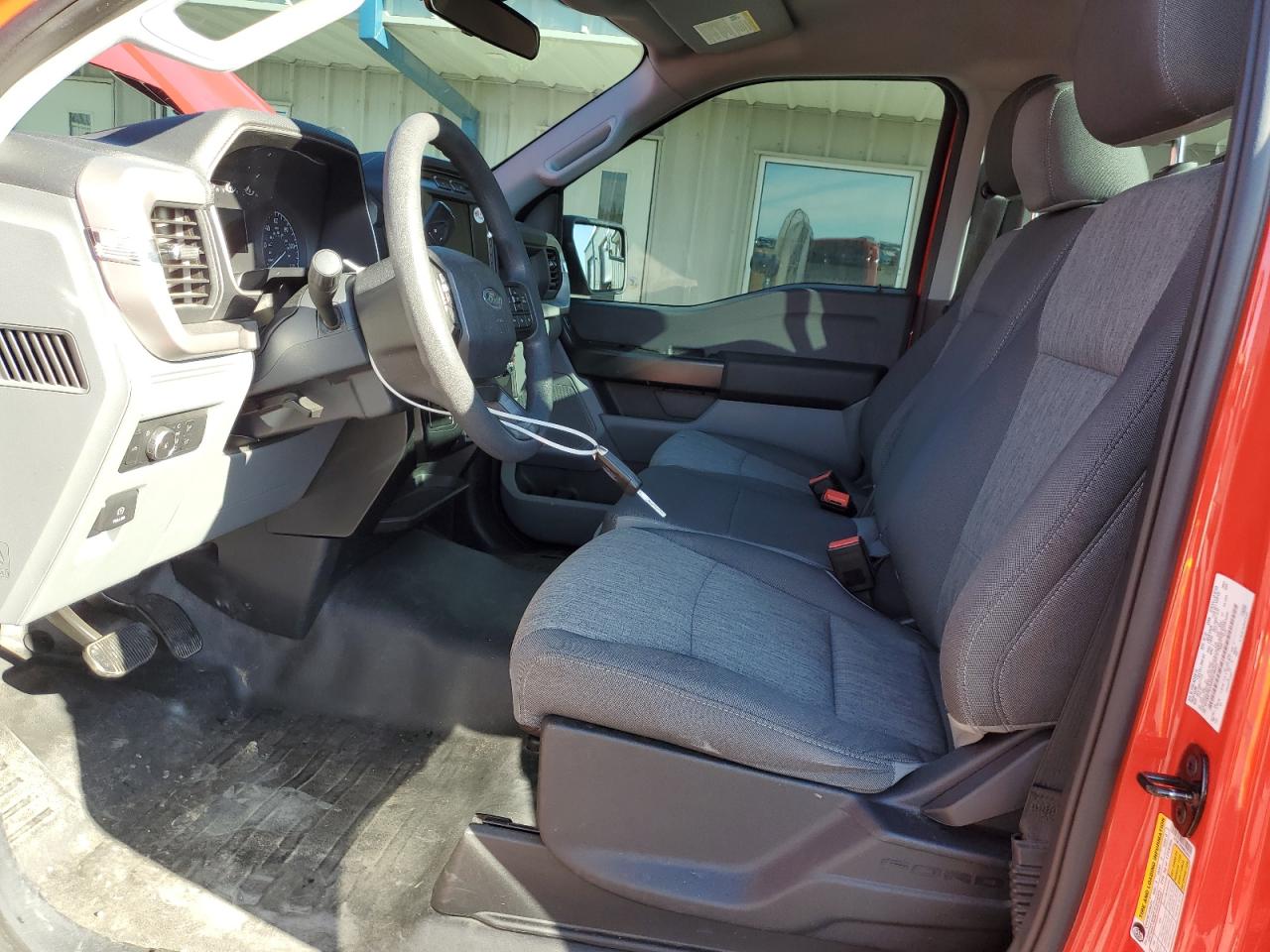 2022 FORD F150  VIN:1FTMF1EP0NKE38024