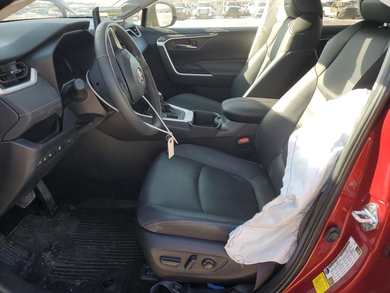 2024 TOYOTA RAV4 XLE PREMIUM VIN:2T3A1RFV8RW433454