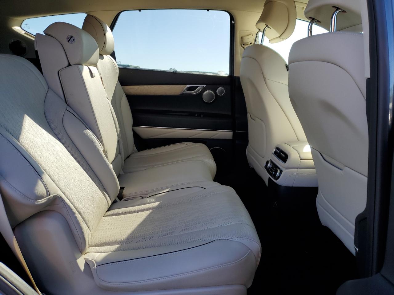 2022 GENESIS GV80 BASE VIN:KMUHCESC4NU075604