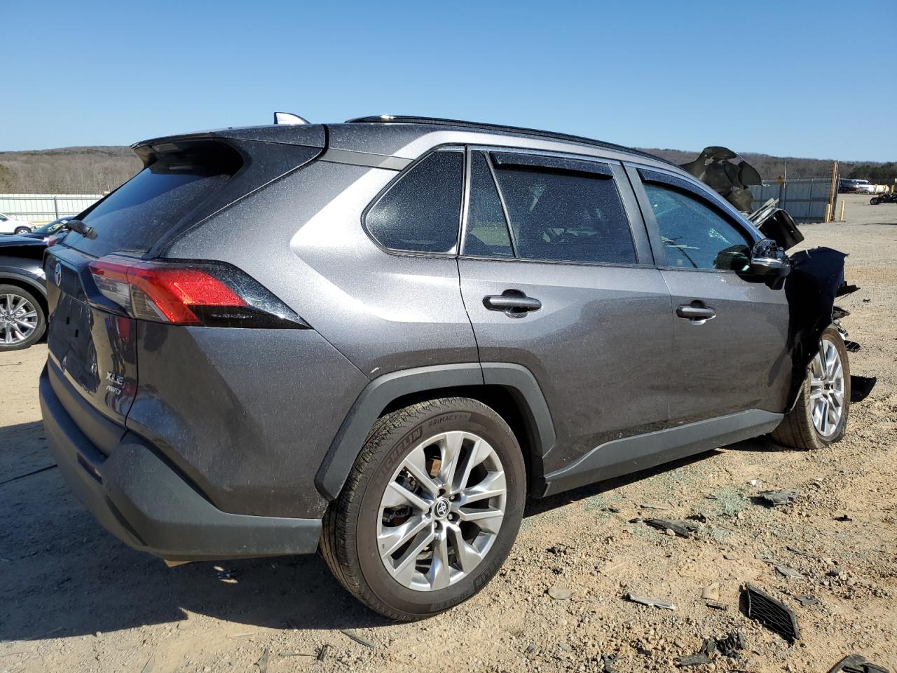 2024 TOYOTA RAV4 XLE PREMIUM VIN:2T3A1RFV1RC431997