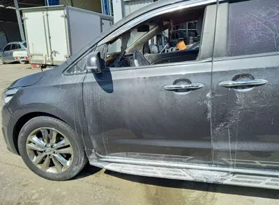 2015 Kia Carnival KNAMC81ABGS101990 VIN:KNAMC81ABGS101990