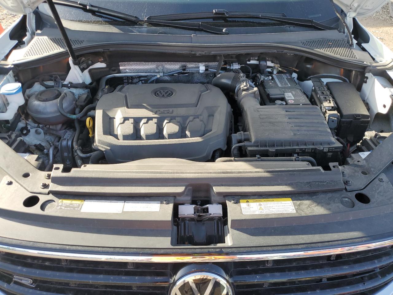 2022 VOLKSWAGEN TIGUAN SE R-LINE BLACK VIN:3VV8B7AX8NM071695